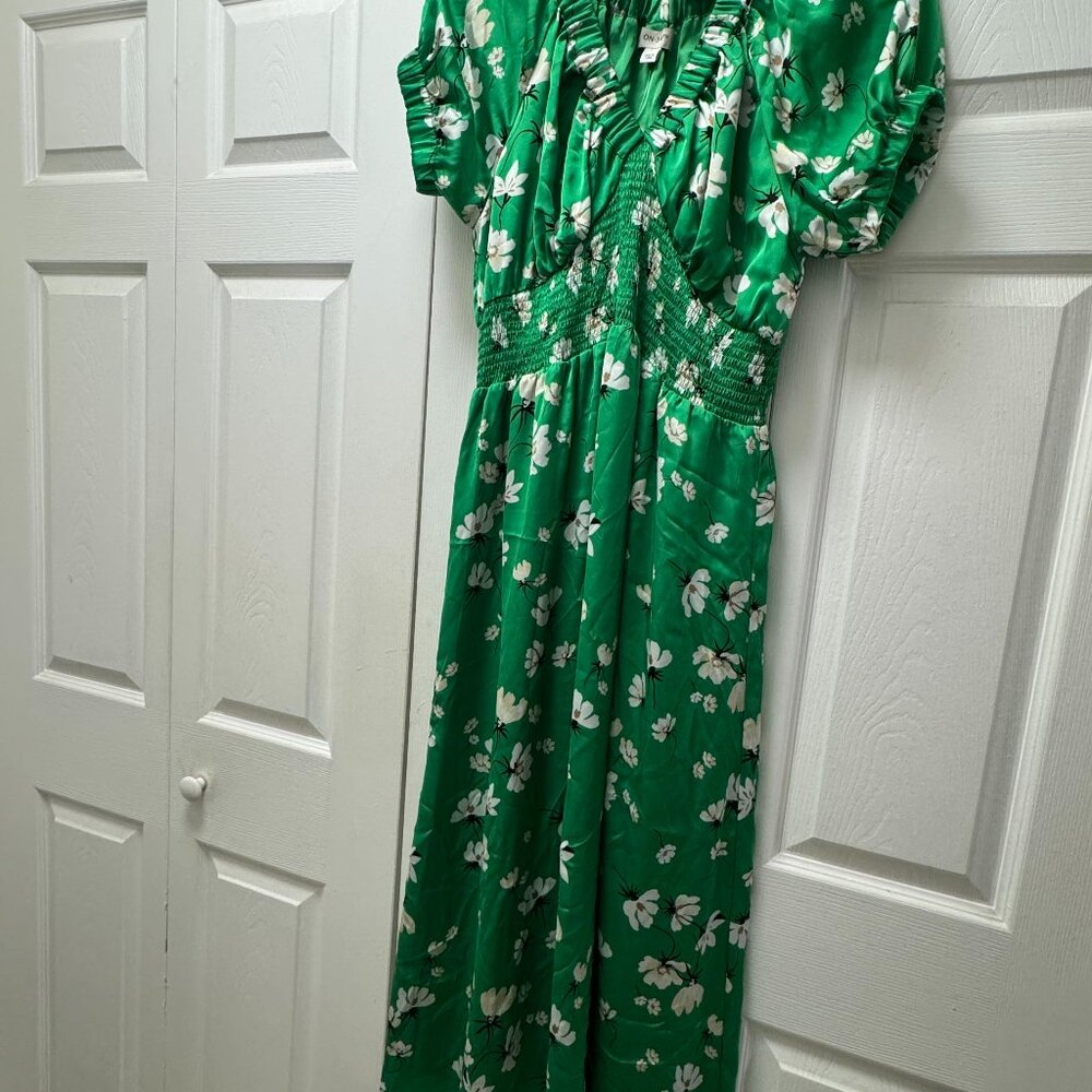 On 34th Green Floral Dress
